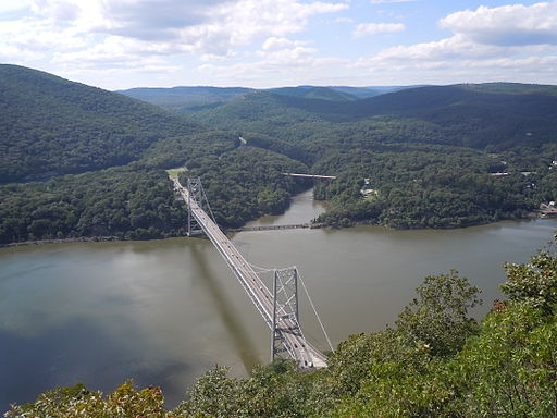 There was a good view of the Bear Mountain Bridge over the Hudson River from Anthony's Nose.