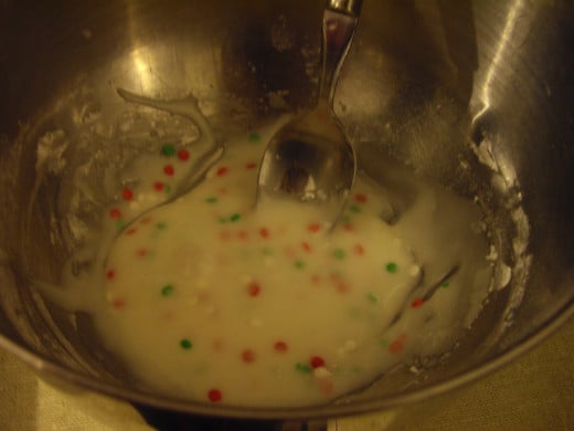 Finish it off by adding sprinkles, for a colorful touch