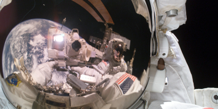REFLECTING on last year (awesome selfie)