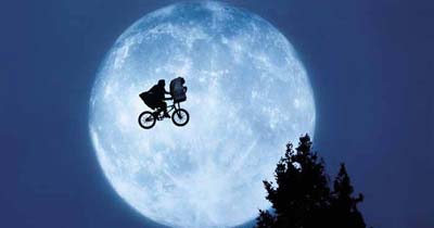 An iconic scene: E.T. and Elliot in flight