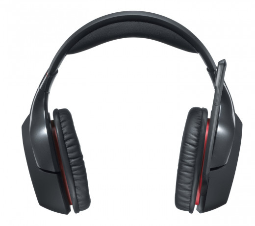 Logitech G930 Wireless Gaming Headset(7.1 Surround Sound) 