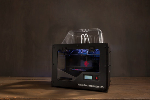 A photo of a Makerbot 3D Printer