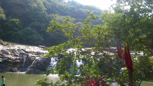 khodiyar dam (ghoono) water fall