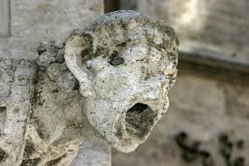 Damage on Statue by Acid Rain