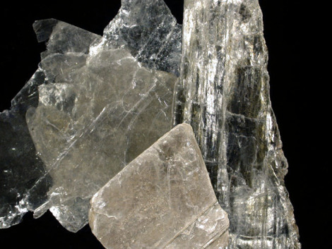 Muscovite Mica, KAl2 (Si3Al) O10 (OH) 2