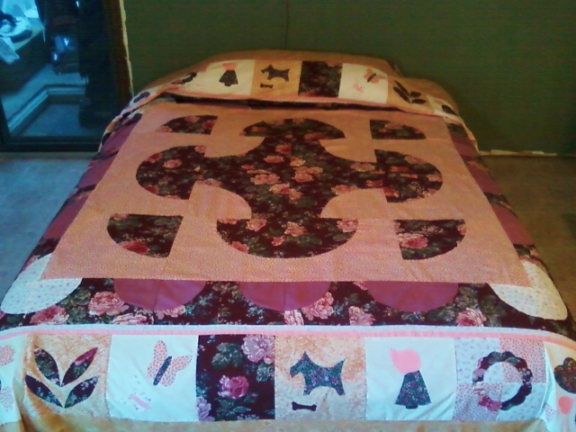 Backing And Sandwiching A Queen Size Quilt Hubpages Backing And Sandwiching A Queen Size Quilt
