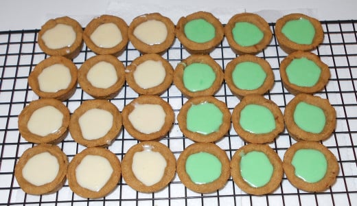 Half without food coloring and half with... both equally delicious! 