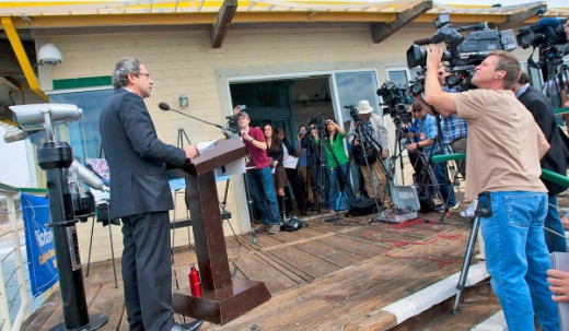 Assemblymember Richard Bloom introduces a bill Friday on the Santa Monica Pier that would end whale shows.