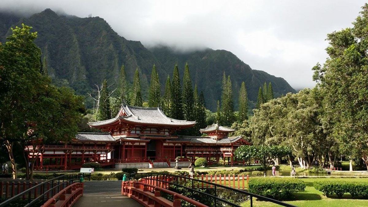 Byodo-In Temple: Things to do on Oahu, Hawaii