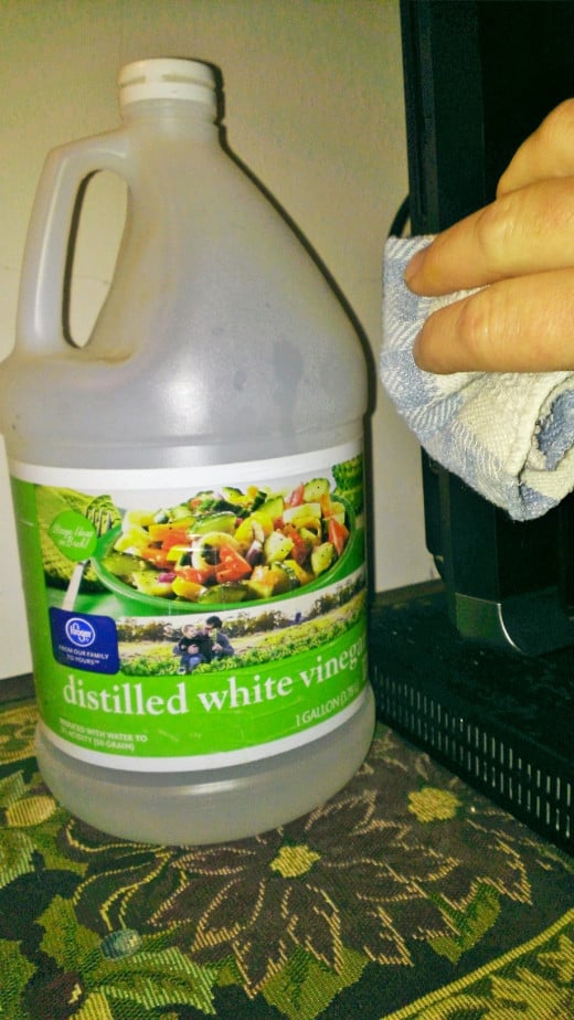 White Vinegar as a Cleanser
