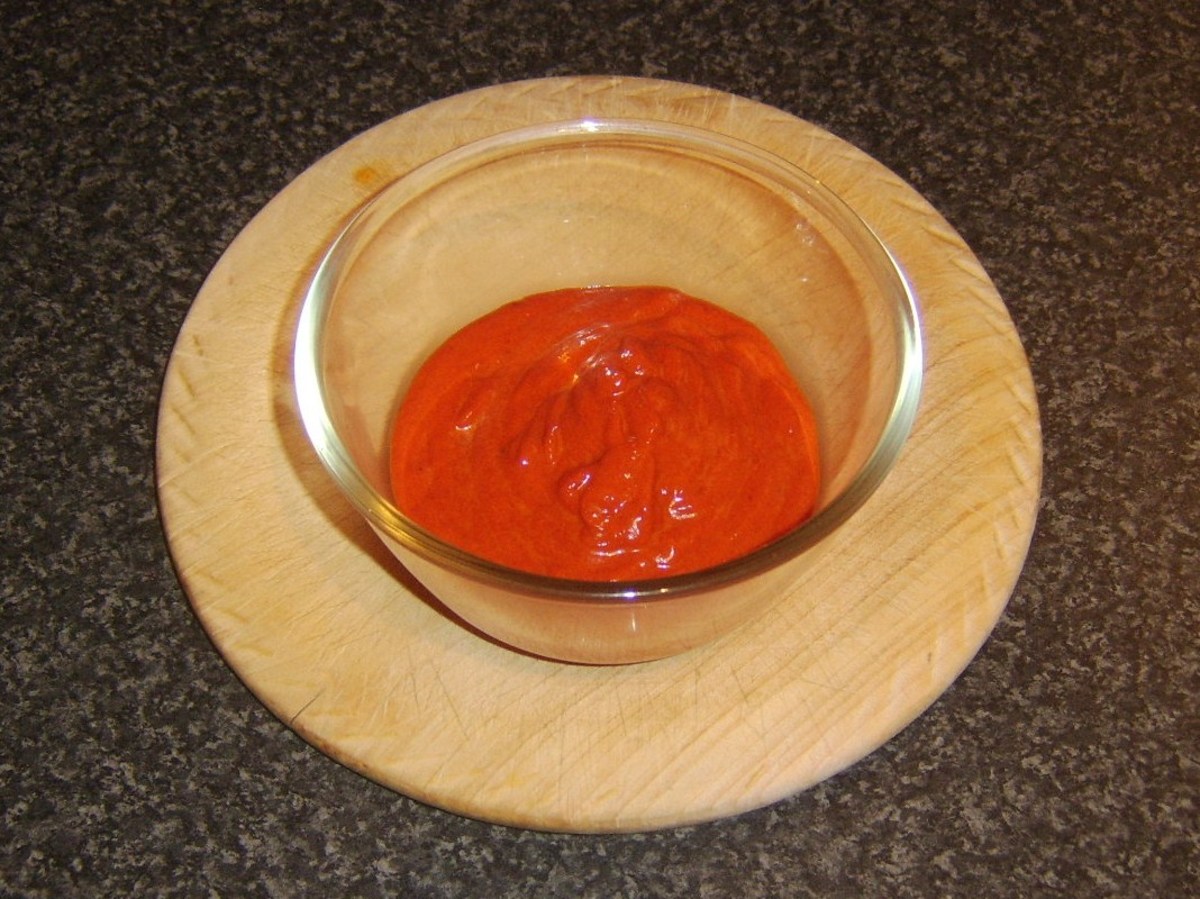Sweet pepper and tomato sauce