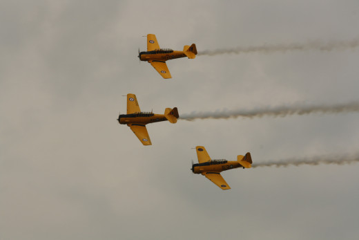 Canadian Harvard Aircraft Association Aerobatic Team