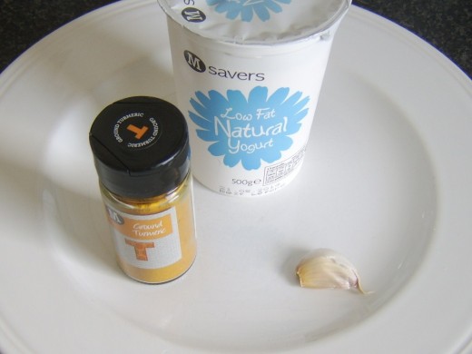 Turmeric and garlic dip ingredients