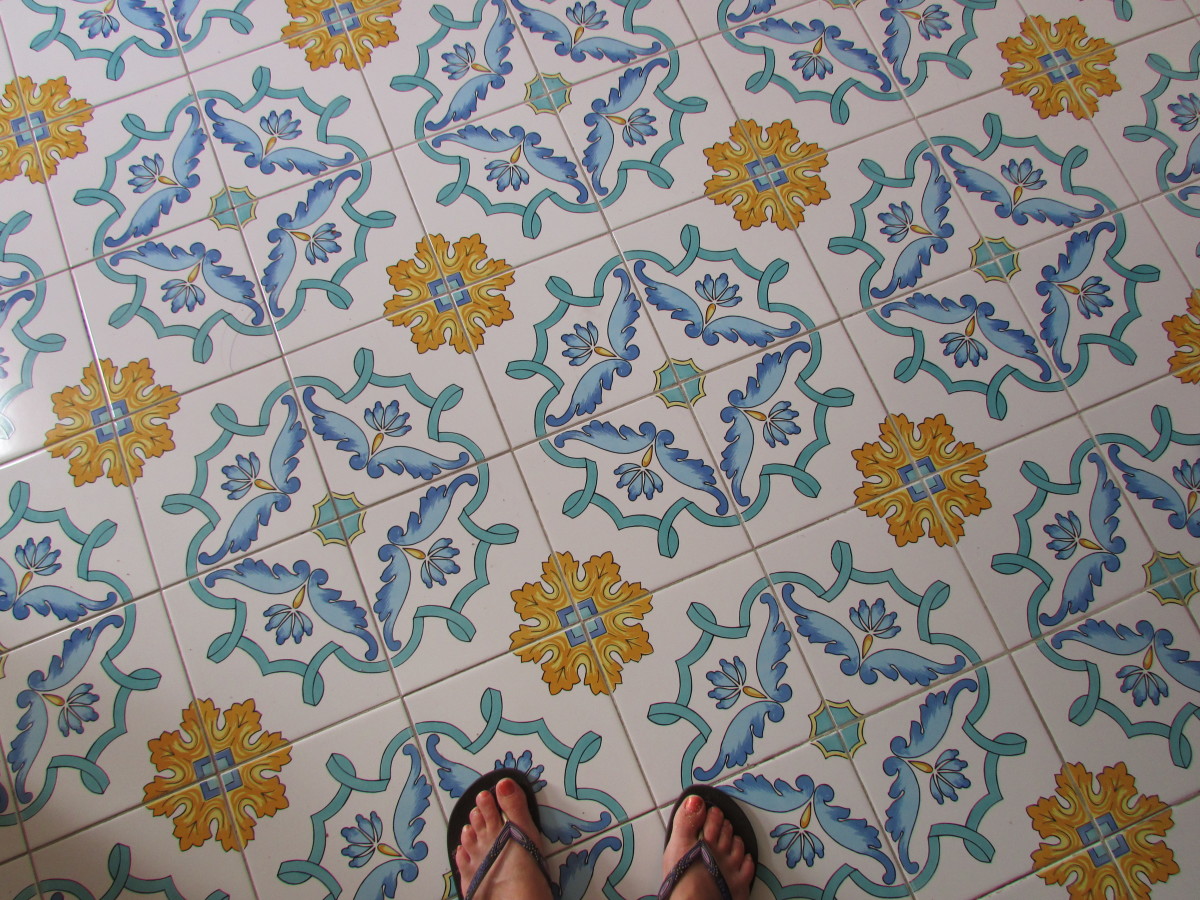 And the tiled floor..... 
