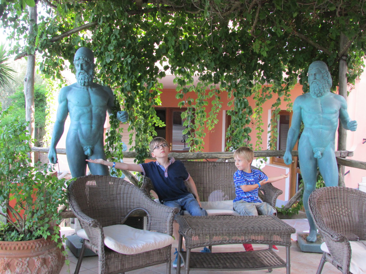 The children liked the phallic statues in the gardens of Hotel Il Girasole...