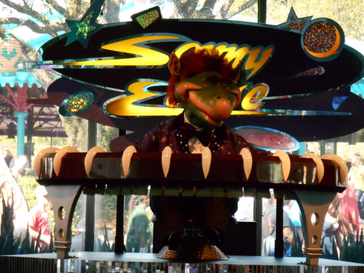 Magic Kingdom, Cosmic Rays Starlite Cafe Magic Kingdom, Cosmic Rays Starlite Cafe