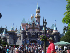 The Differences Between Walt Disney World and Disneyland