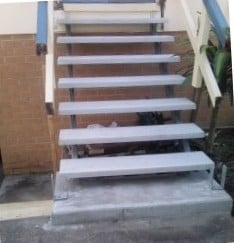 This is the new set of stairs partly built, as you can see the hand rail needs to be completed and then painted. 