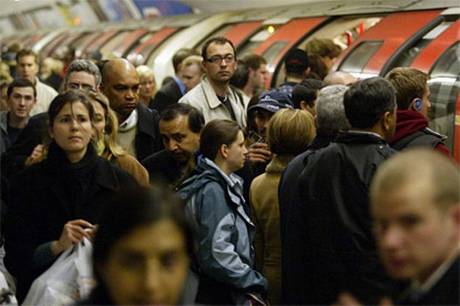 Rush hour on a busy London Underground platform