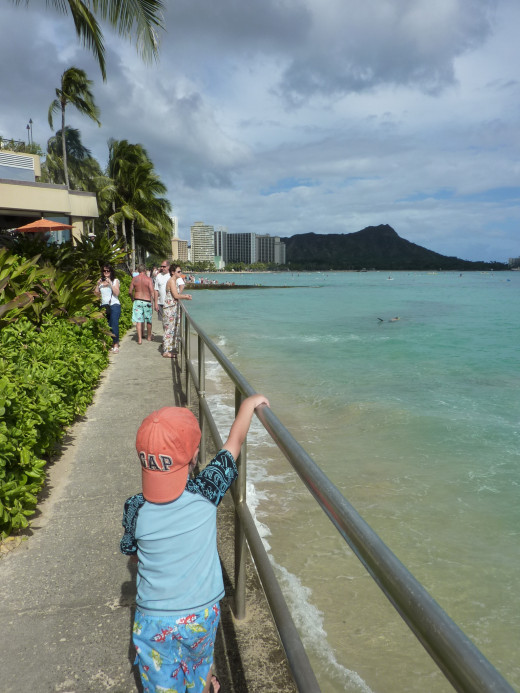 Navigating Waikiki: This cement walkway helps connect the beaches of Waikiki.