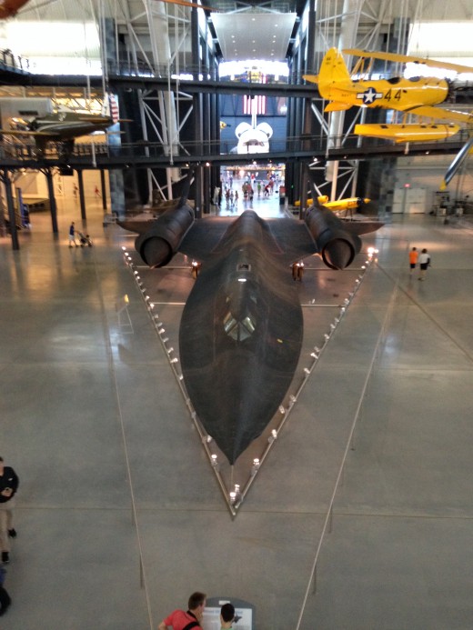 SR-71 WITH SPACE SHUTTLE DISCOVERER IN THE BACKGROUND