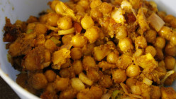 Spicy Yellow Peas Recipe