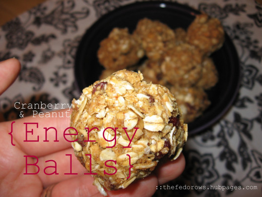 Cranberry Peanut Energy Balls are the perfect snack!  Made with just 6 ingredients (honey, peanut butter, oats, wheat germ, craisins, and cinnamon), each is packed with nutrients including 5 grams of protein per ball.  