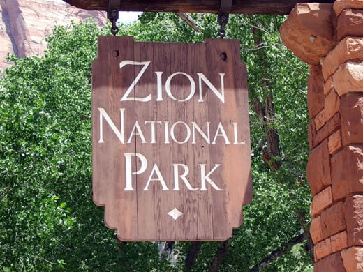 The sign at the entrance of Zion National Park