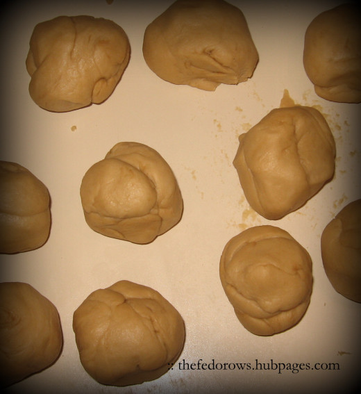Ten lovely balls of tortilla dough.  