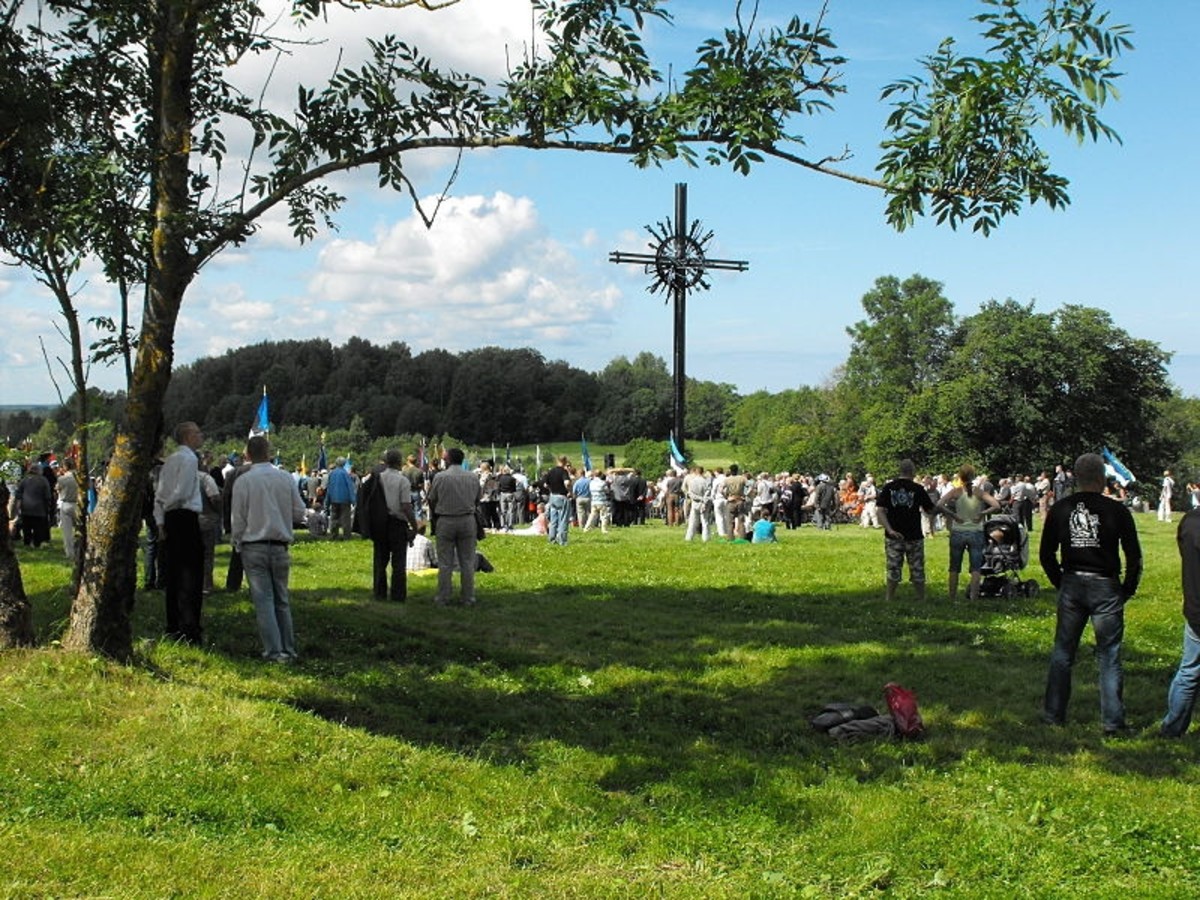 Pro-Nazis Gather in Estonia