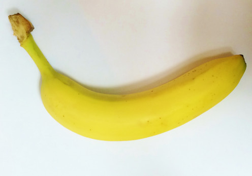 Bananas are an example of a low glycemic fruit that will not cause fluctuations in blood sugar.