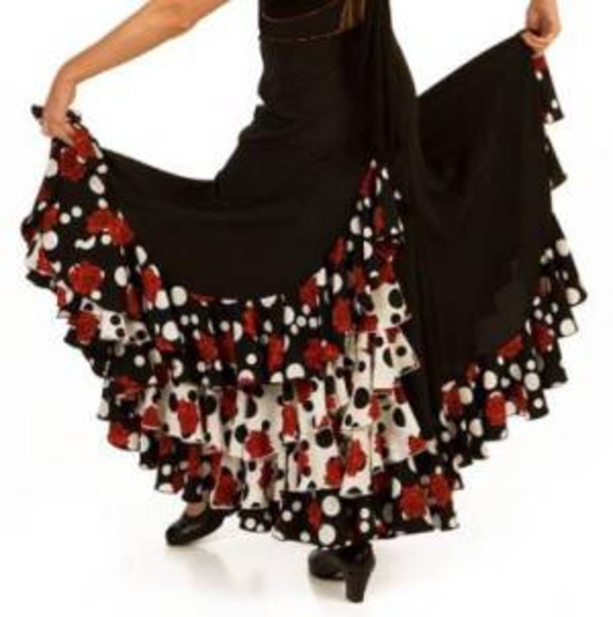 What is the history of flamenco dresses?