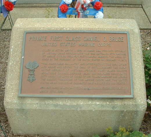 Memorial to Daniel Bruce