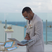 Carnell Pickett profile image