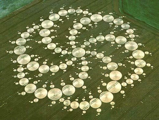 Crop Circle, 2001.