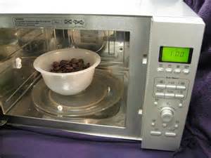 Microwave method of melting chocolate instead of double boiler