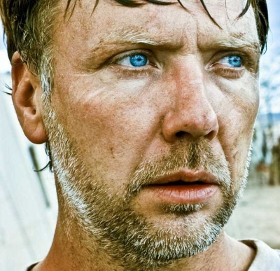 Mikael Persbrandt