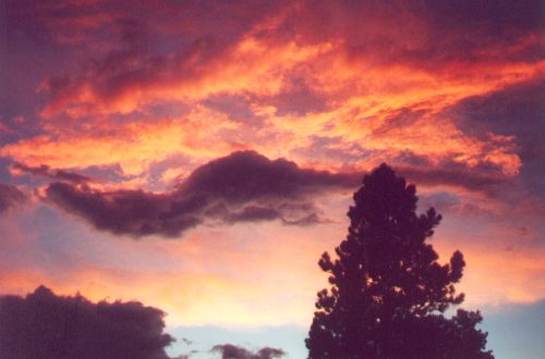 There is still fire in the sky!