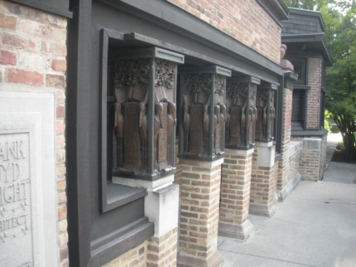 LLoyd Wright Studio Entrance