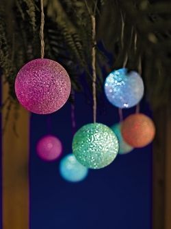 Christmas-Solar-snowball