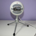 Best Recording Devices: A Review of the Blue Snowball Ice Microphone