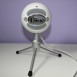 Best Recording Devices: A Review of the Blue Snowball Ice Microphone