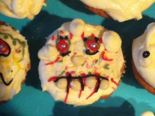 Sweeties and chocolate buttons were also added! Sweeties and chocolate buttons were also added!