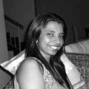 Julia Morais profile image