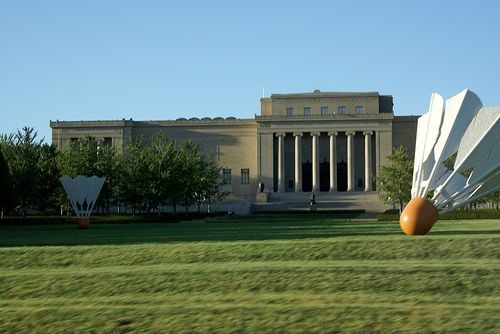 The Shuttlecocks Nelson-Atkins Museum