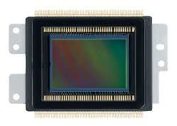 12.2 Megapixel APS-C Size CMOS Sensor
