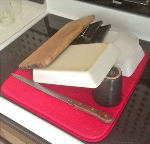 I love this mat - it's so much more hygienic than dish towels.