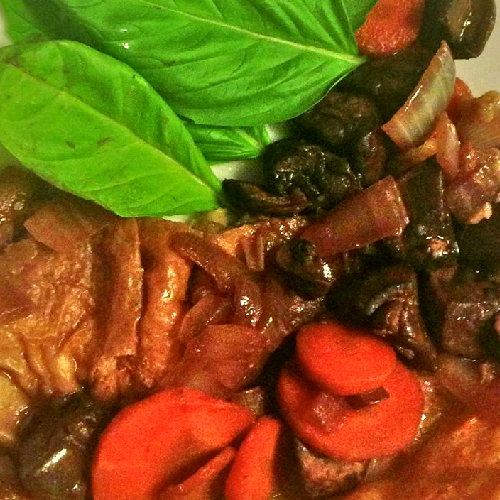 Yorkshire pudding with vegetables & wine gravy