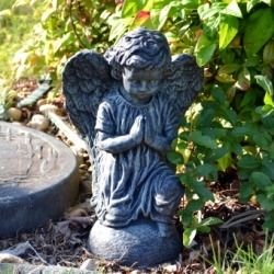 How to Paint Your Own Garden Figurines