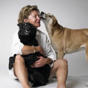woofmom profile image